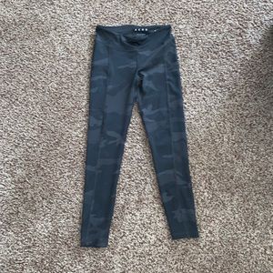 aeropostale black camo leggings
